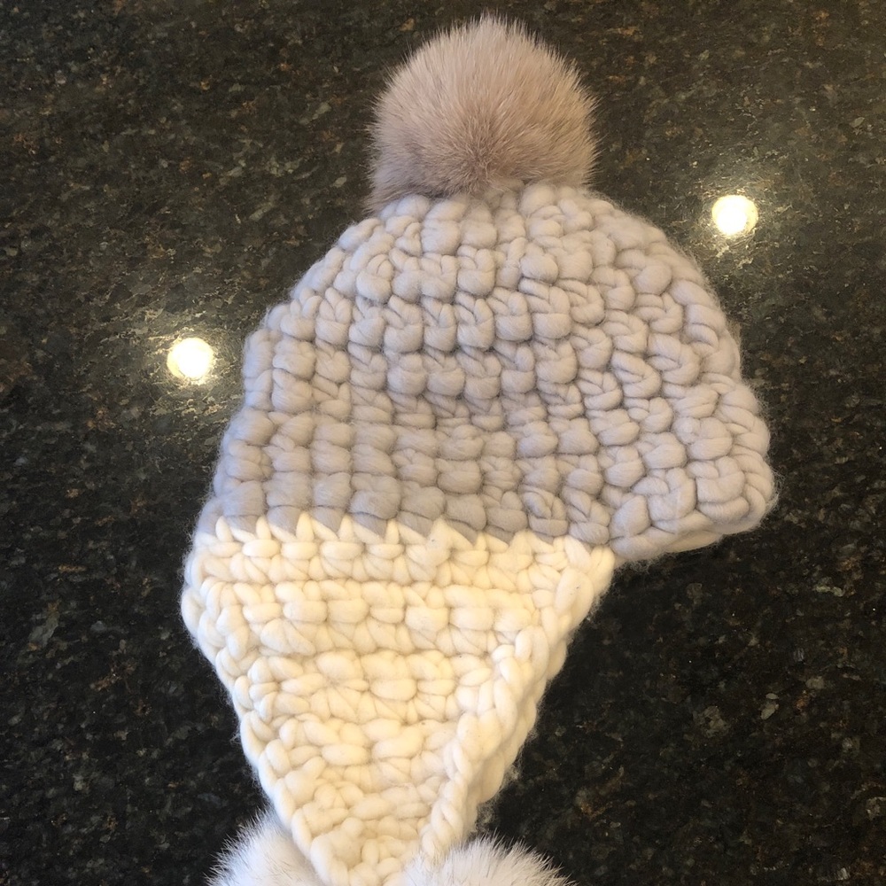 Winter hat - Picture 2 of 2
